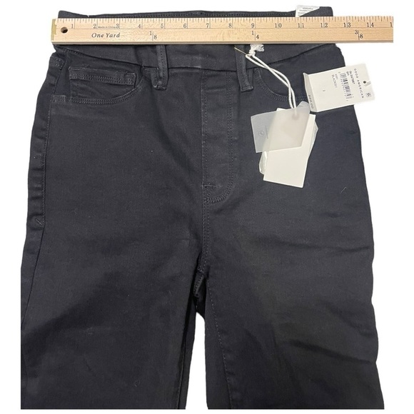 Good American Good Legs Straight Pull On Jeans - Picture 6 of 6